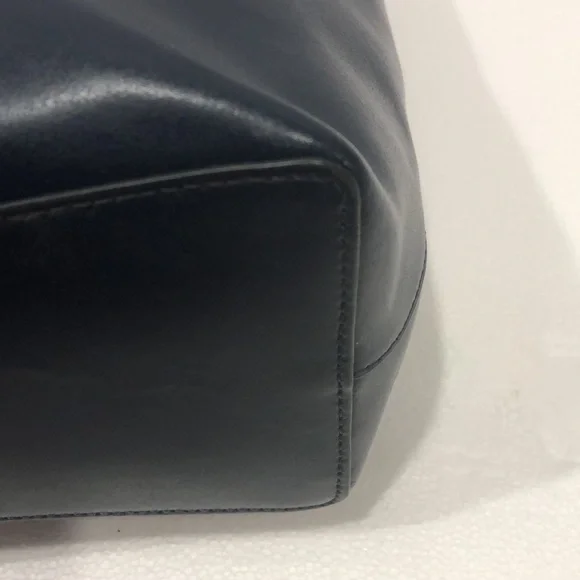 Kate Spade Navy Blue Leather Tote EUC - Picture 9 of 13